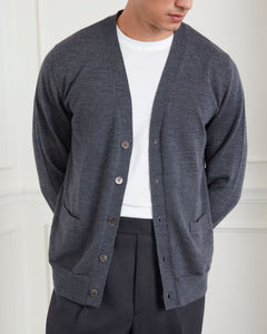 เสื้อคาร์ดิแกน All-Season Merino Wool Cardigan in Earl Grey - Wardrobe Ministry