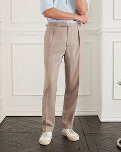 กางเกงสแล็ค Signature Tapered Wool-Linen-Silk Blend Trousers in Beige - Wardrobe Ministry