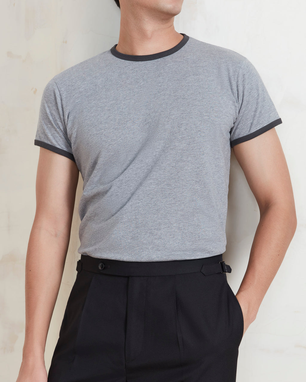 เสื้อยืดคอกลม The Ringer Tee in Grey and Charcoal – Wardrobe Ministry